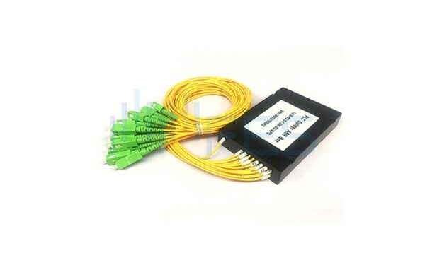 LAN Fiber Optic Splitter 1×16 ABS Box 0.9mm 2.0mm 3.0mm KCO-ABS-1×16-2.0-SCA(3)-thaifiber LAN Fiber Optic Splitter 1×16 ABS Box 0.9mm 2.0mm 3.0mm KCO-ABS-1×16-2.0-SCA(3)-thaifiber